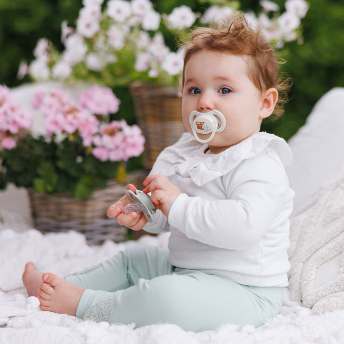 Set 2 Suzete simetrice din silicon 6-18 luni, Babyono [4]