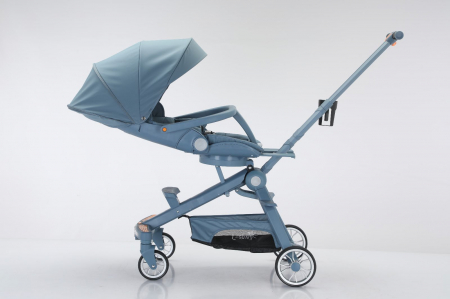 Carucior bebe cu copertina retractabila pentru protectie UV, 6 si 36 luni, reversibil, pliere compacta tip troler pentru avion, lumini si muzica,  albastru [1]