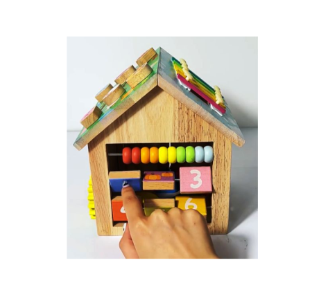 Casuta multifunctionala cu activitati, ceas, roti zimtate, sortator forme diverse [4]