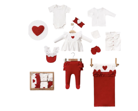 Haine botez - Compleu nou-nascuti fetite 10 piese, bumbac 100%, Inimioare, model cu broderie, 0-3 luni