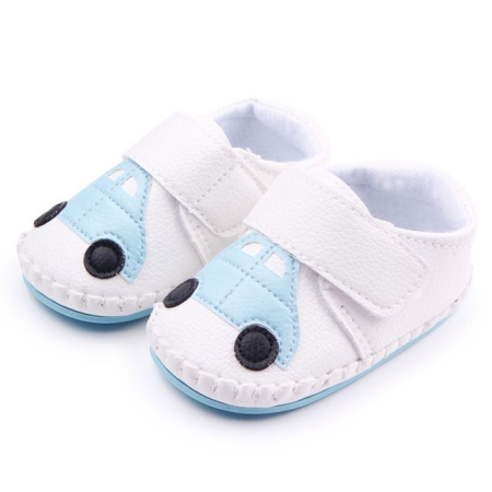 Baietei - Pantofiori baietei cu masinuta