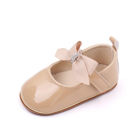 Pantofiori crem din lac cu fundita si strasuri [3]