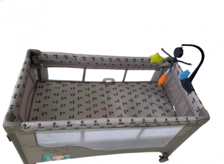 Patut bebelusi, L-Sun, cu laterala culisanta, pliabil, include masa de infasat, cu baldachin si jucarie carusel [4]