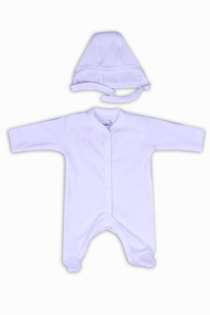 Haine bebe fetite - Salopeta nou nascut cu caciulita,alba