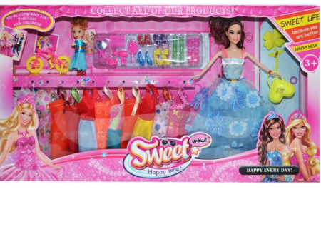 Papusi, plusuri, zane si figurine - Set papusa cu hainute si accesorii