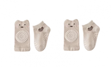 Ciorapi - Set sosete si genunchiere pentru bebe, aderenta cu silicon, bej