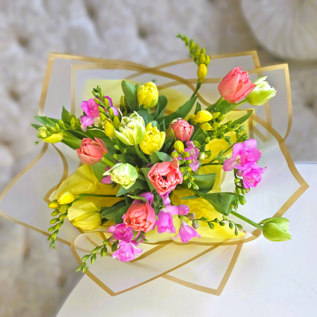 Ocazii - Buchet 25 frezii si lalele duble multicolore