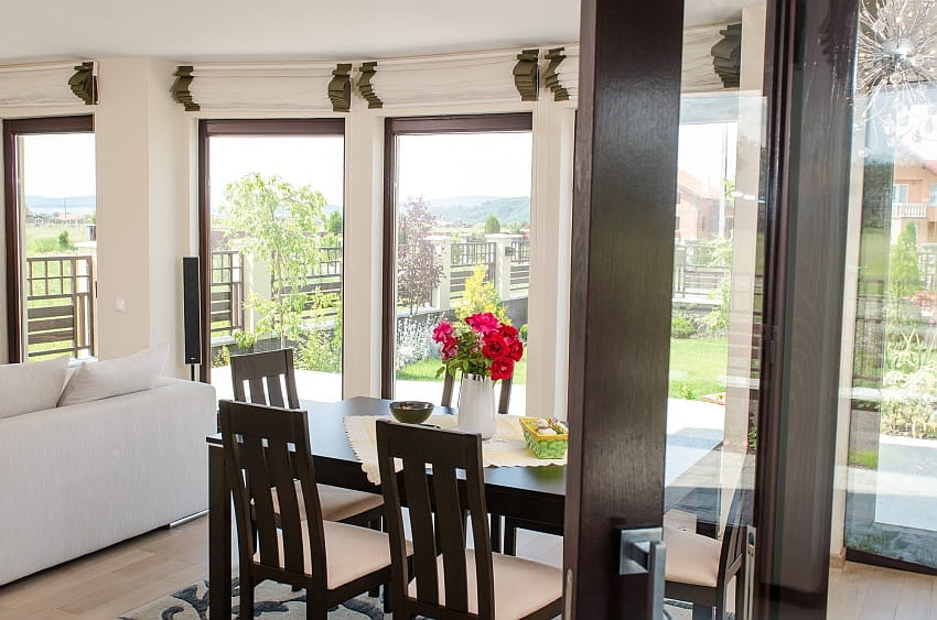 ferestre de lemn triplustratificat