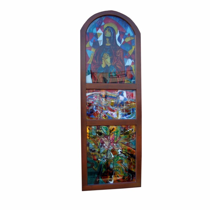 Arched windows made of  triple-layered wood [5]