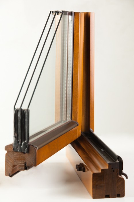 Bogenfenster im gotischen Stil aus dreischichtigem Nadelholz [4]