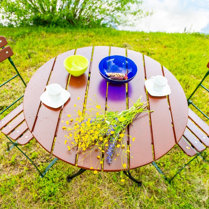 Masa rotunda BISTRO CLASIC din lemn masiv de salcam Ø92x73 cm pentru gradina sau terasa culoare maro deschis [2]