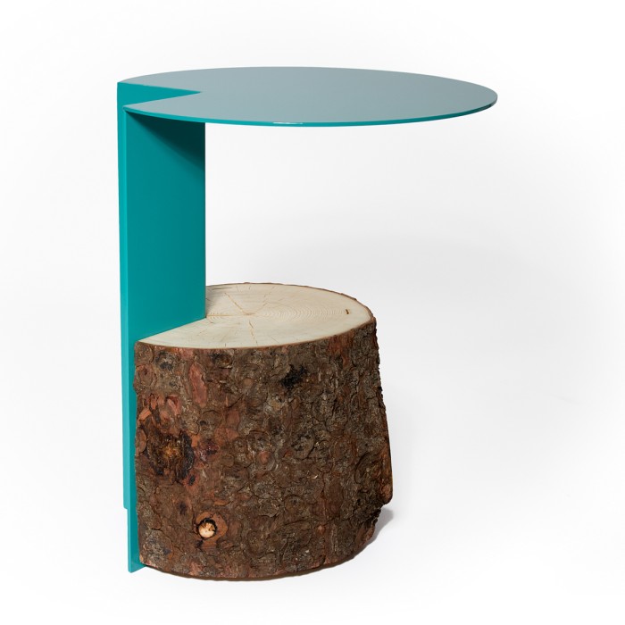 Kaffeetisch PACKMANN aus massivem Nadelholz, Masse 50x60 cm [3]