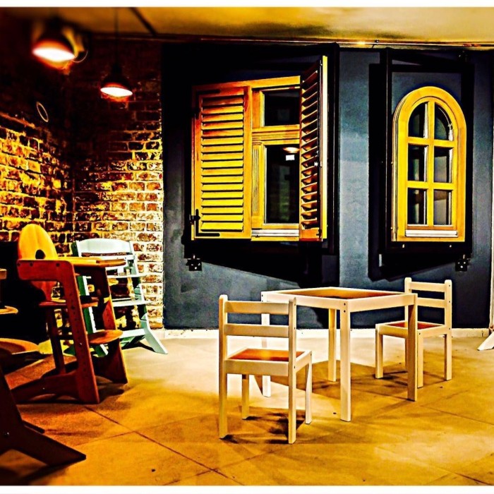 Shutters made of  wood with fixed slats [2]