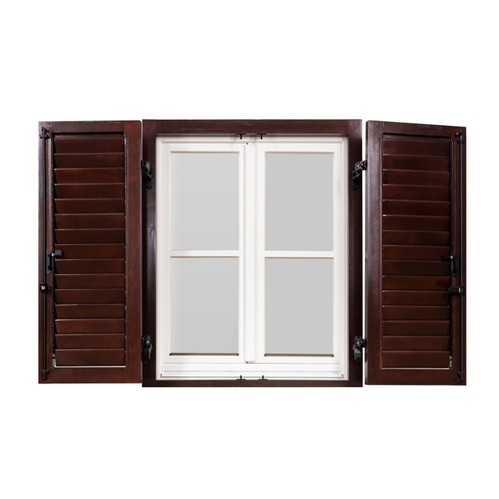 Solid wood shutters with adjustable slats [3]
