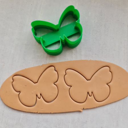 Decupatoare/cuttere pentru idei colorate! - decupator pentru brose - fluture