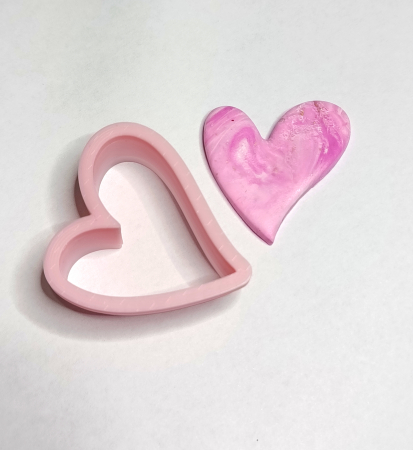 Inima asimetrica [1]