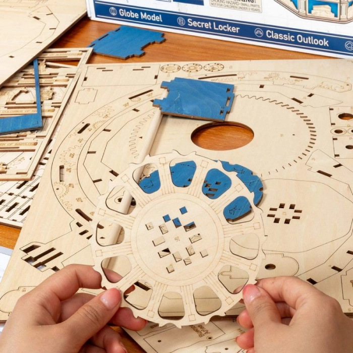 Puzzle 3D Globul pamantesc [9]
