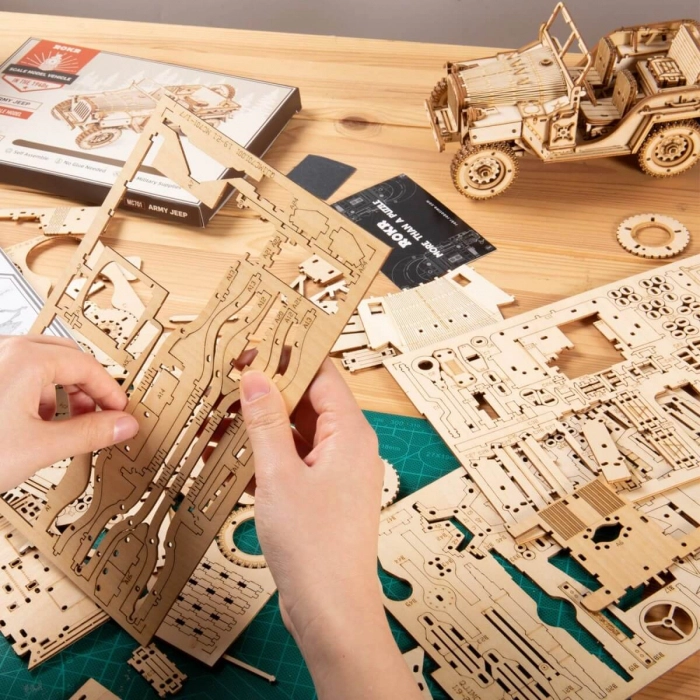 Puzzle 3D Jeep [4]