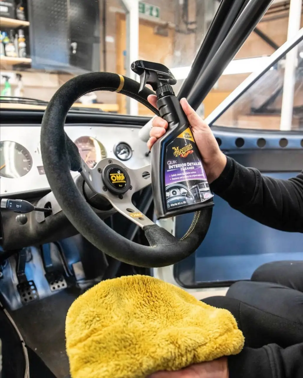 Meguiar’s G13616 Quik Interior Detailer – Spray de Curățare Rapidă pentru Interior, 473ml [5]