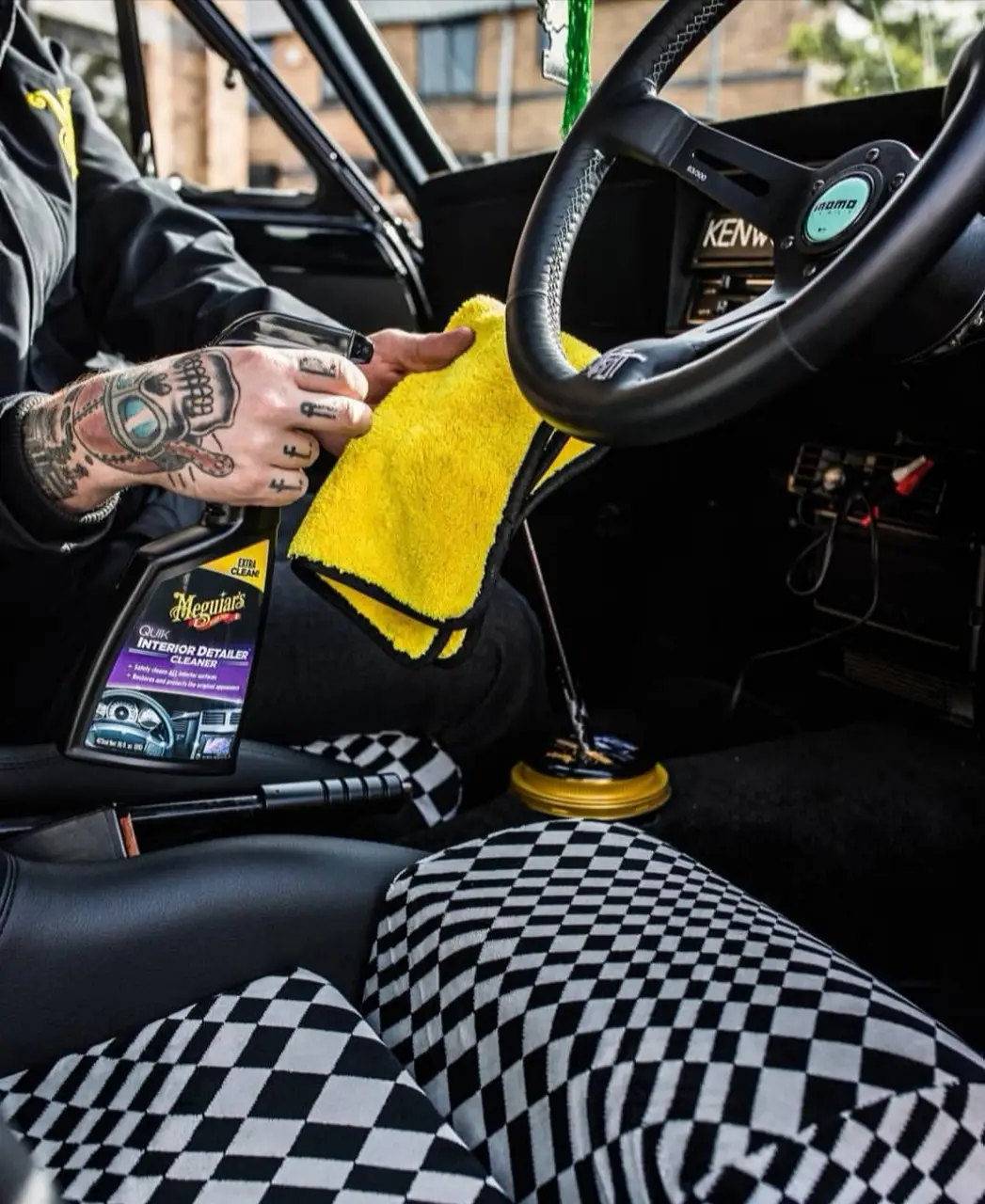 Meguiar’s G13616 Quik Interior Detailer – Spray de Curățare Rapidă pentru Interior, 473ml [3]