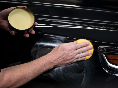 Meguiar's Gold Class Carnauba Plus Premium Paste Wax G7014 - Ceară premium cu carnaubă pentru un luciu profund și protecție de durată [1]