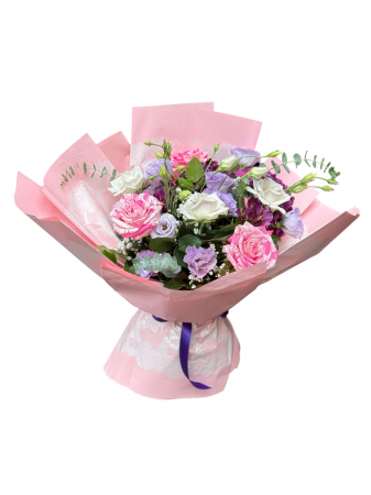 Buchete Trandafiri - Buchet elegant cu trandafiri, lisianthus, alstroemeria, gipsofila și eucalipt – aranjament floral rafinat și proaspăt