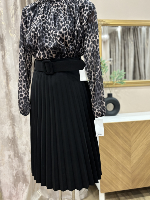 Bluză elegantă cu inserții aurii [5]