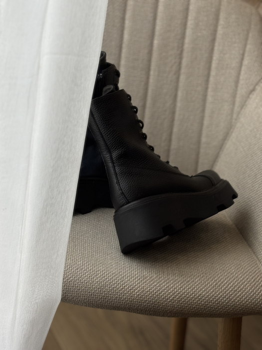 Bocanci cu talpă înaltă din piele naturală – Made in Romania [2]