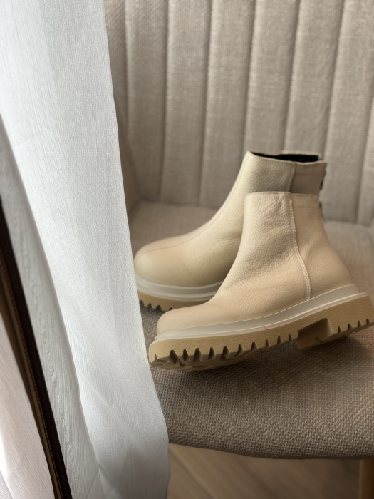Botine din piele naturală bej deschis [6]