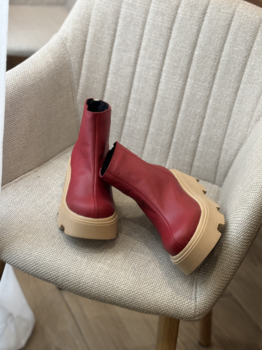 Botine roșii îmblănite  din piele naturală – Made in Romania [7]