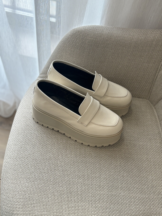 Pantofi Ivory Charm [3]