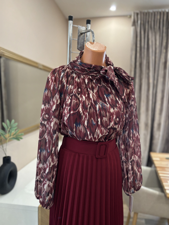 Bluză elegantă cu funda și inserții aurii - vișiniu [3]