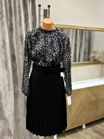 Bluză elegantă cu inserții aurii [5]