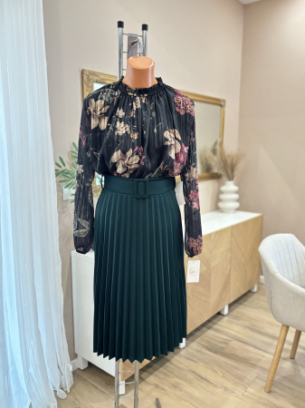 Bluze - Bluză elegantă - negru floral