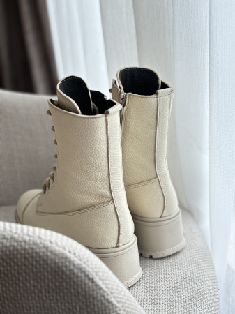 Bocanc cu talpă înaltă  din piele naturală – Made in Romania [3]