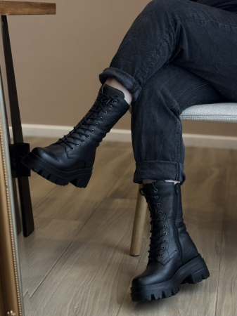 Încălțăminte - Bocanc înalt din piele naturală – Made in Romania