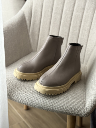 Botine grej  din piele naturală – Made in Romania [7]