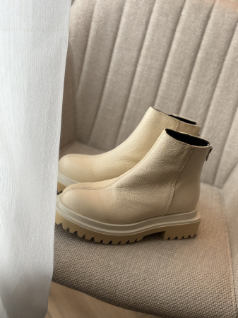 Botine din piele naturală bej deschis [4]