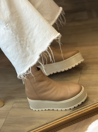 Botine cu talpă înaltă din piele naturală – fabricat în România [5]