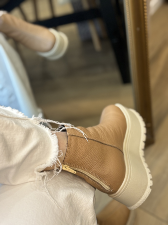 Botine cu talpă înaltă din piele naturală – fabricat în România [6]