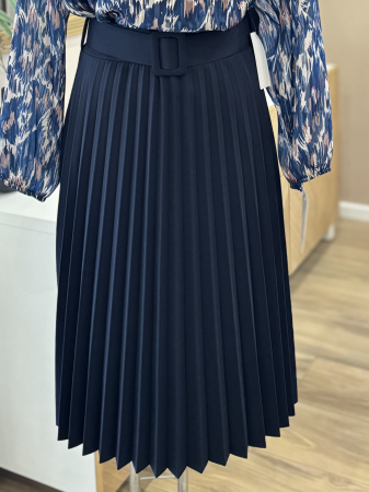 Fustă bleu marin plisată cu curea [1]