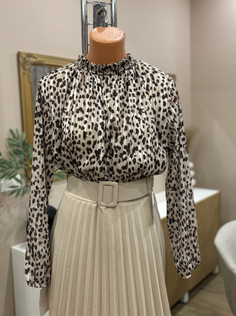 Fustă bej plisată cu curea [2]