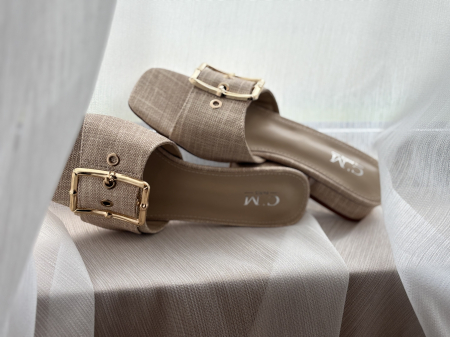 Papuci bej - cataramă reglabilă [5]