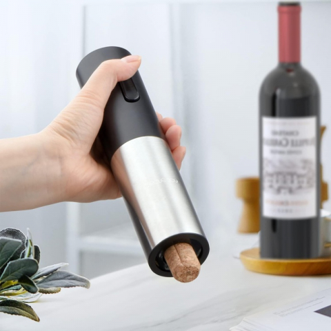 Deschizator electric reincarcabil, pentru sticle de vin [1]