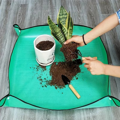SET 2 HUSE PENTRU PLANTAT IMPERMEABILE ȘI ANTIDERAPANTE – SUPORT GRĂDINĂRIT CURAT, MATERIAL REZISTENT, PLIABIL ȘI REUTILIZABIL, IDEAL PENTRU APARTAMENT [4]
