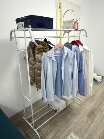 Suport dublu de umerase pentru haine, cu 1 suport de pantofi, din metal, cu raft depozitare deasupra – 50KG greutate maxima, 150x120x48cm [3]