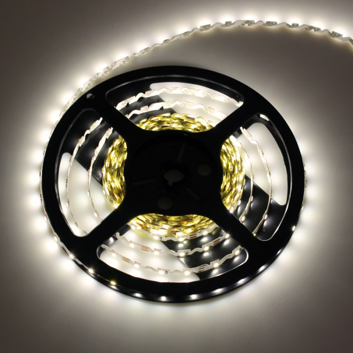 LED szalag 30W/5m [2]