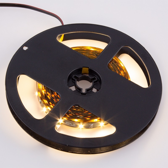 Premium Black  30W/5M 300 LED szalag [2]