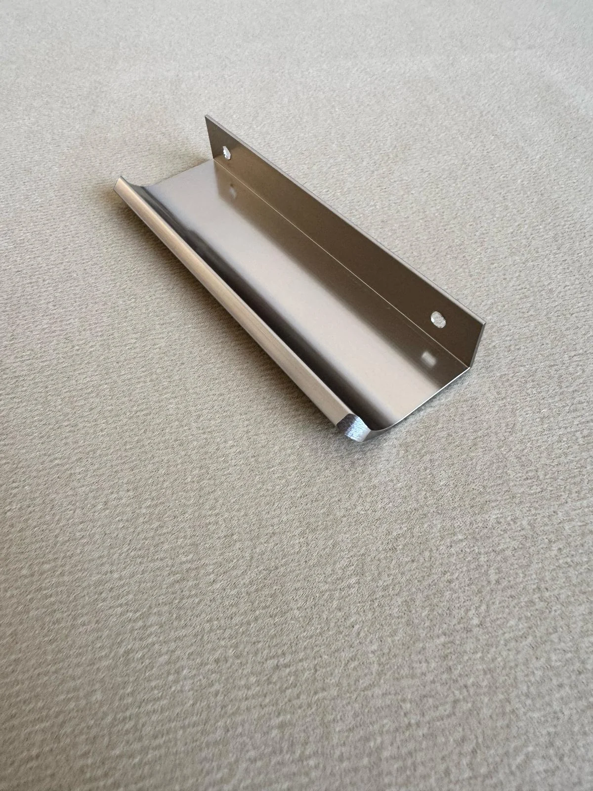 edge-butorfogantyú-szálcsiszolt inox [2]