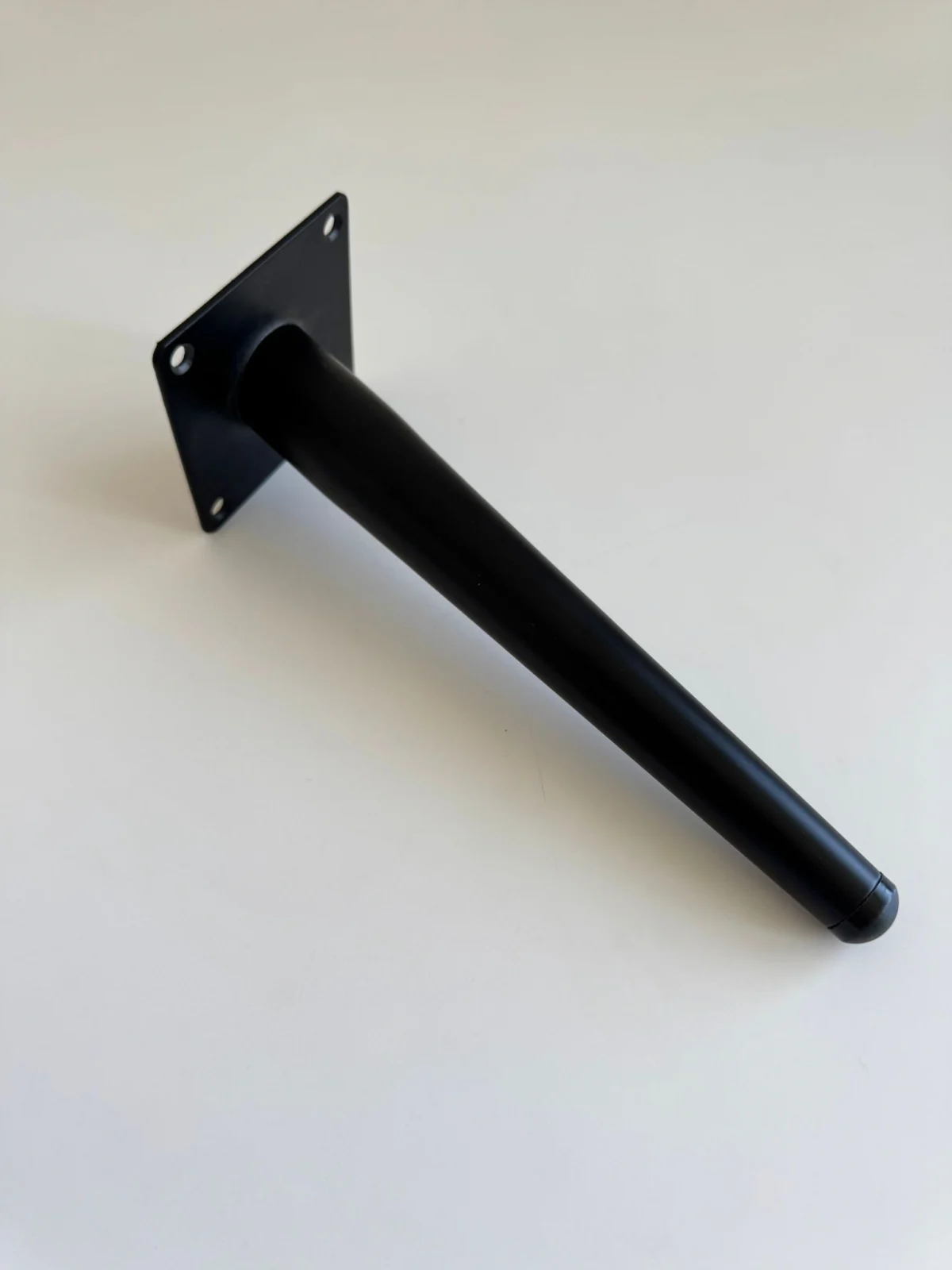 döntött-kúpos-vg-bútorláb-matt-fekete [2]